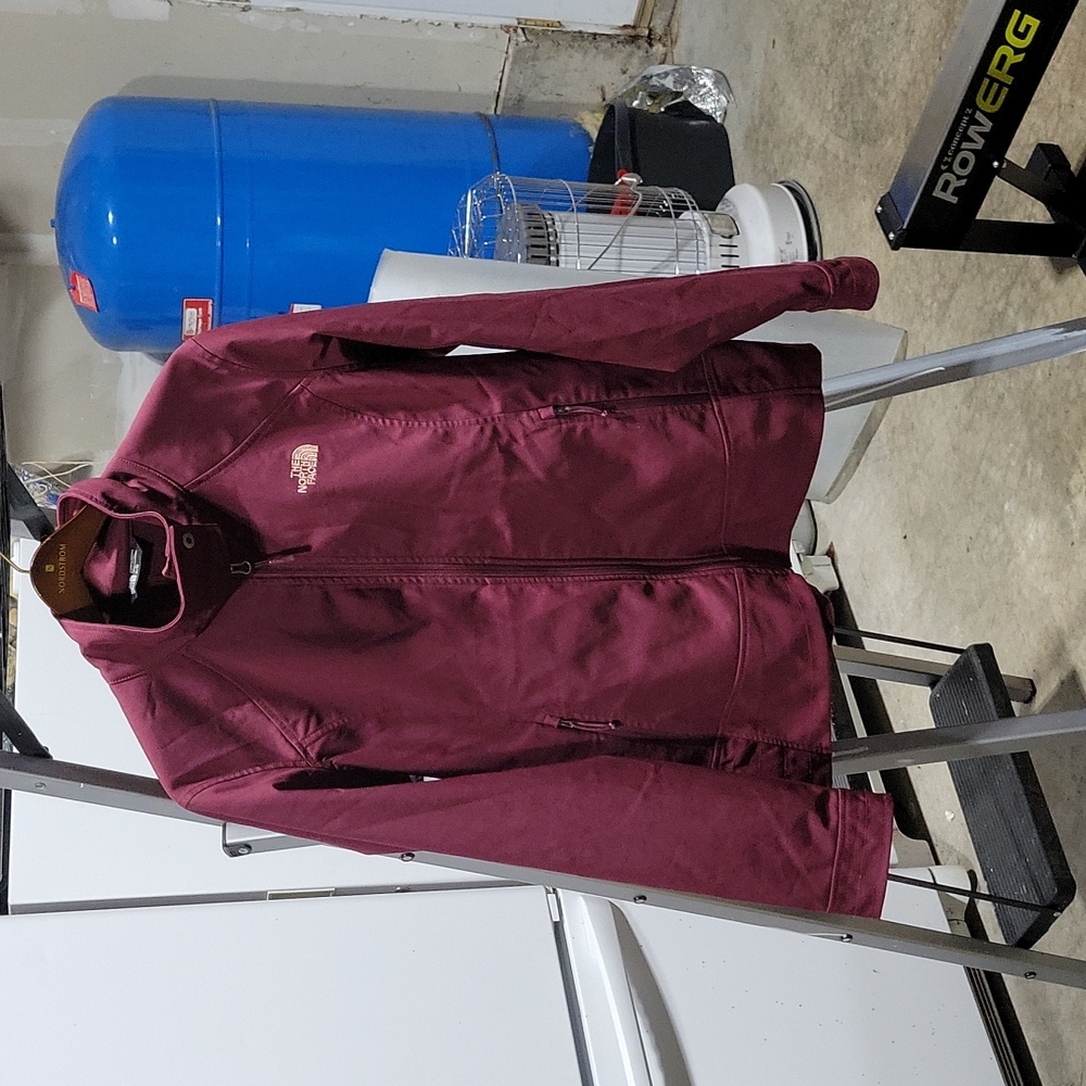 The North Face Canyonwall Jacket Women's XL Soft Shell Windwall Fleece Magenta